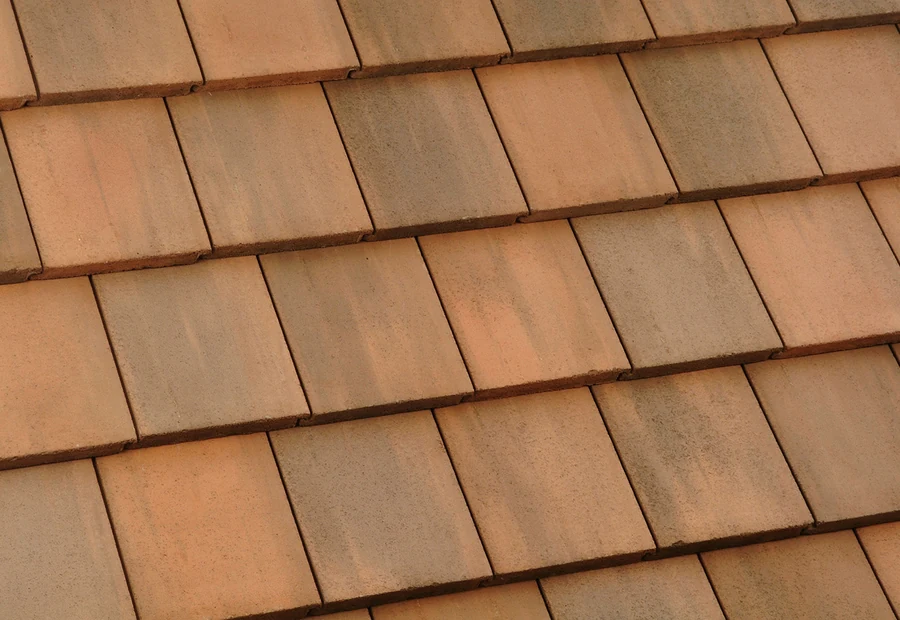 Eagle Bel Air Sunrise Blend concrete roof tile color sample, 4645